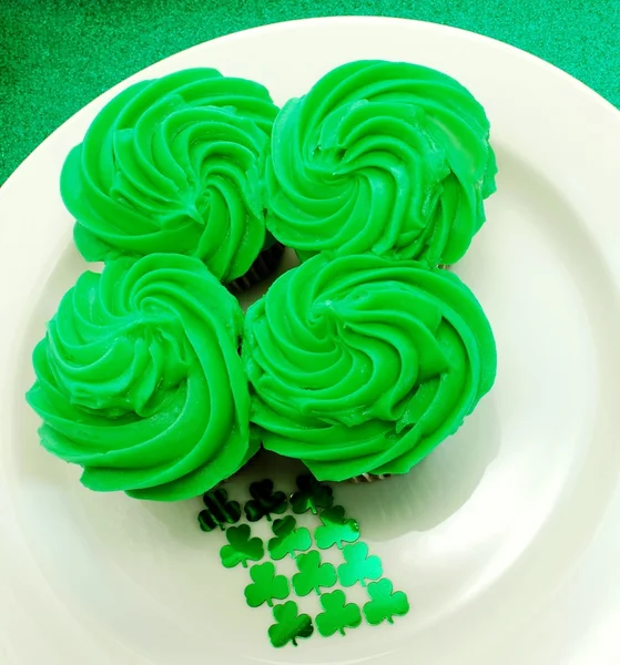 Four Leaf Clover Cupcake Display — Stock Photo, Image