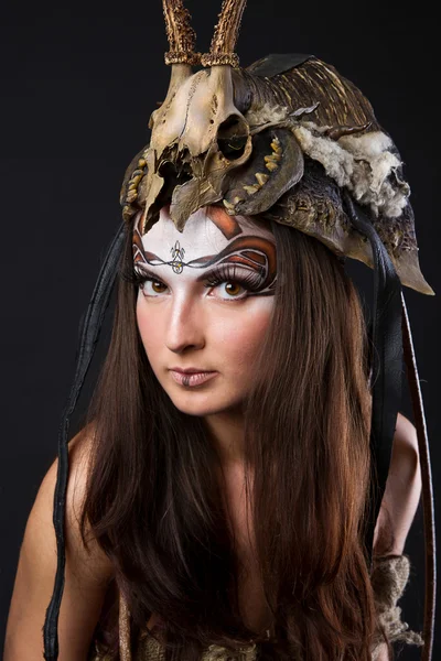 Portret kobiety viking — Zdjęcie stockowe