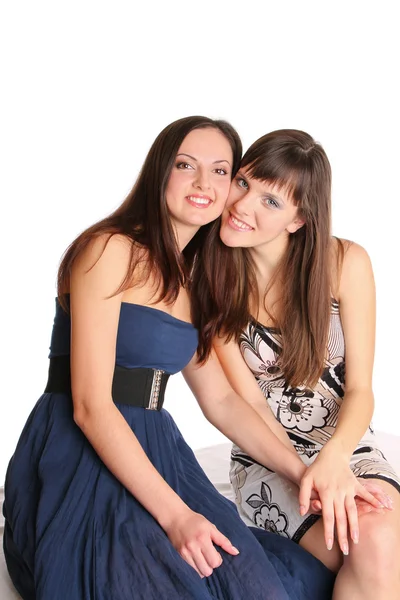Zwei Mädchen in Abendkleidern — Stockfoto