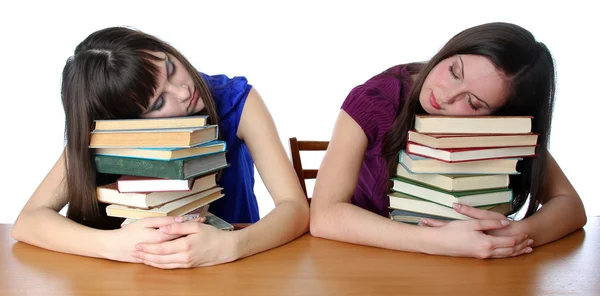 Deux amis se sont endormis sur les livres — Photo