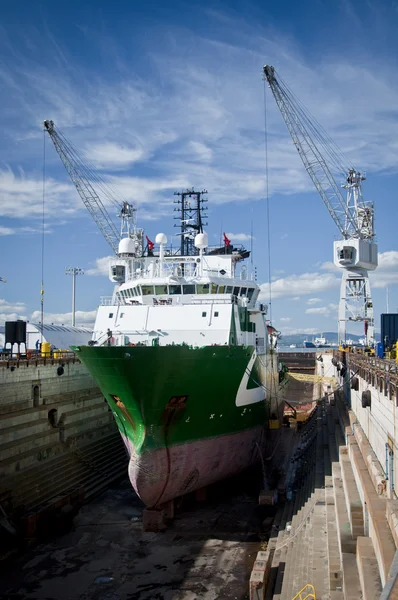 Drydocked Sea Vessel — Stock Photo, Image