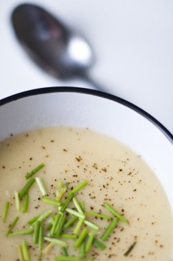 Patates ve Pırasa Çorbası