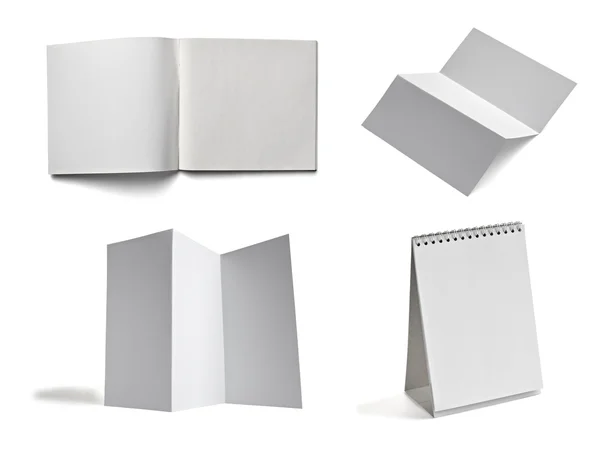 Folleto cuaderno libro de texto blanco papel en blanco plantilla —  Fotos de Stock