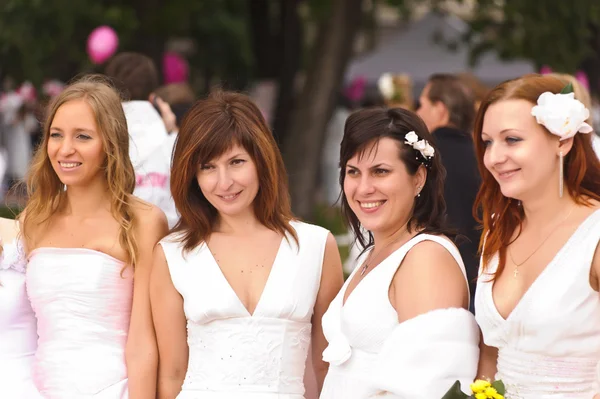 Desfile de novias 2011 —  Fotos de Stock
