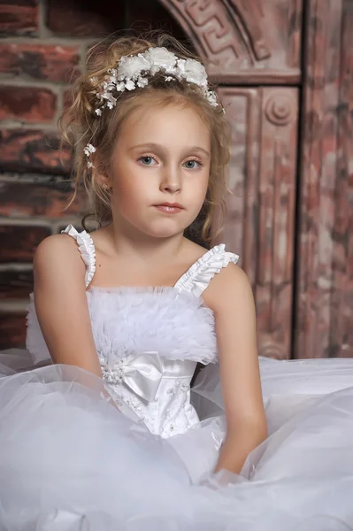 Kis lány esküvői ruha — Stock Fotó