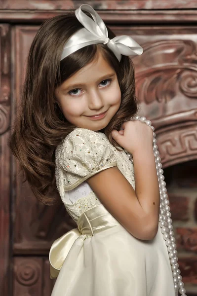 Portrait vintage d'une petite fille — Photo