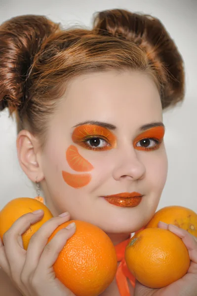 橙色女孩 — 图库照片