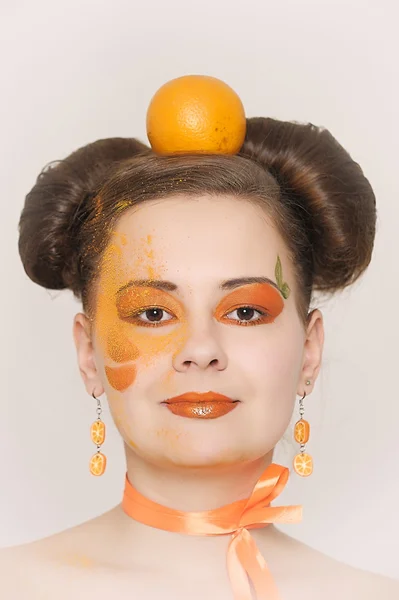 Πορτοκαλί κορίτσι — Φωτογραφία Αρχείου