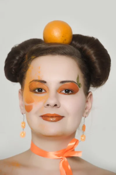 Orange Mädchen — Stockfoto