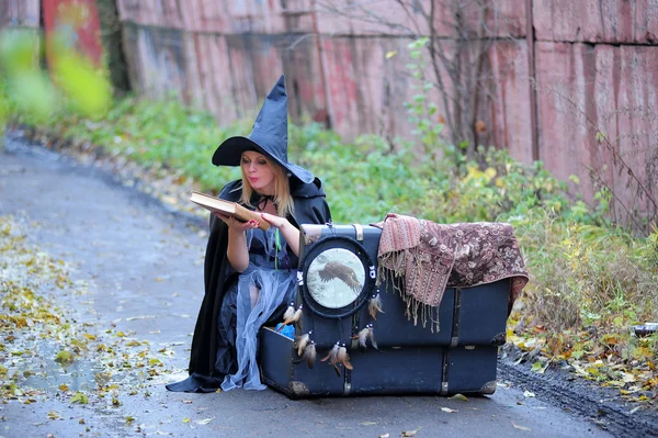 Čarodějnice v klobouku — Stock fotografie