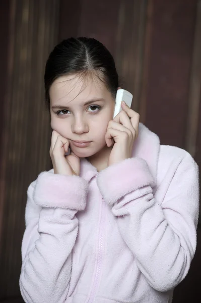 Chica con teléfono —  Fotos de Stock