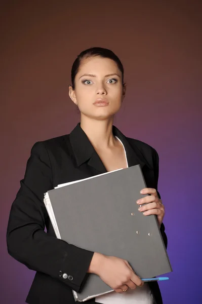 Biznes kobieta z folderu — Zdjęcie stockowe