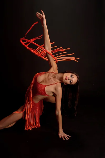 La gimnasta con un aro — Foto de Stock