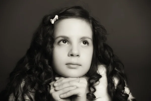 Gyönyörű tizenéves lány — Stock Fotó