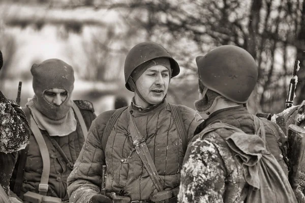 Vojenské historické rekonstrukce druhé světové války. — Stock fotografie
