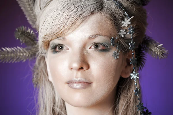 सुंदर मेकअप सह हिवाळी मुलगी — स्टॉक फोटो, इमेज