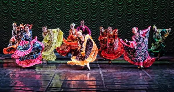 stock image Gypsy dance on stage