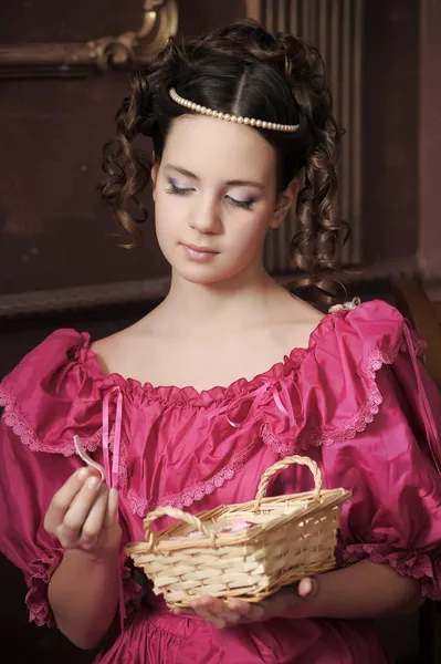 年轻的维多利亚女王时代女士 — 图库照片
