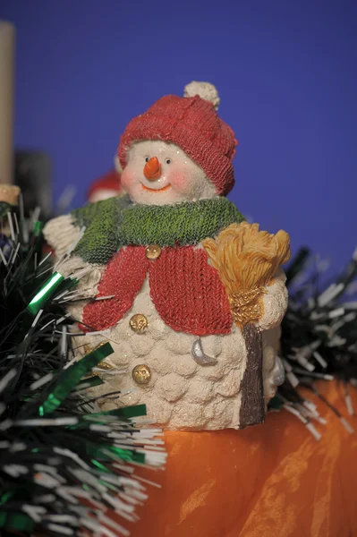 De keramische sneeuwpop — Stockfoto