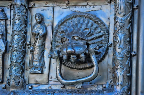 Fragment de portes en bronze de la cathédrale Sainte-Sophie. Veliky Novgorod — Photo