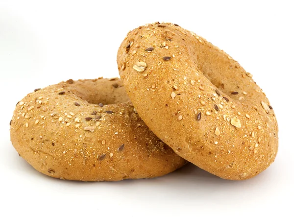 Brot. Bagel auf weißem Hintergrund — Stockfoto