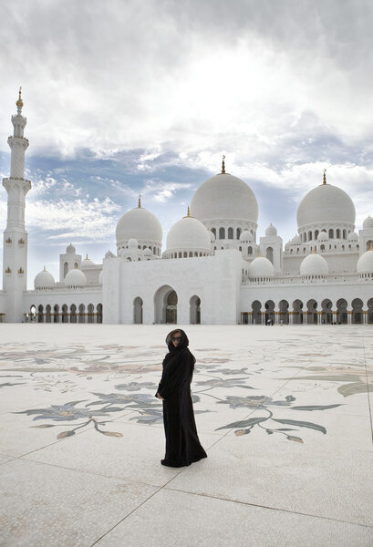 Woman in Sheikh Zayed mosque at Abu Dhabi