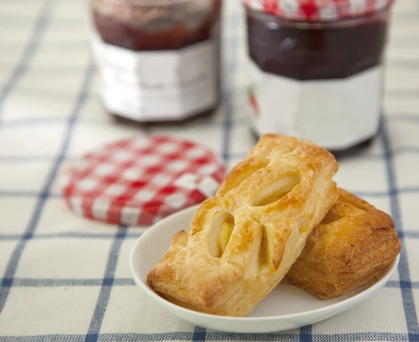 Cream puffs pastry — Stock Photo, Image