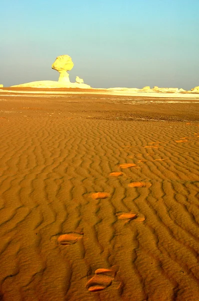 Paesaggio del famoso deserto bianco in Egitto — Foto Stock