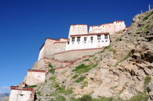 Antiguo castillo tibetano —  Fotos de Stock