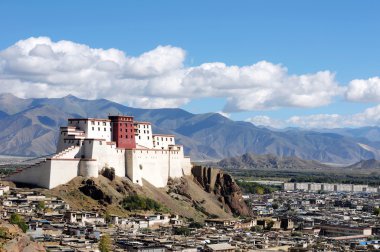 Ancient Tibetan castle clipart