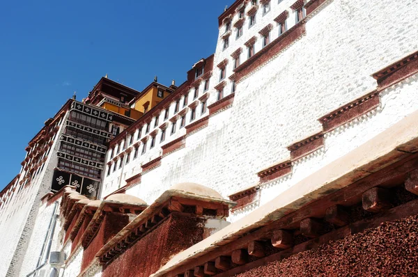 Zabytkowy pałacu słynnego potala w Lhasie Tybetu — Zdjęcie stockowe
