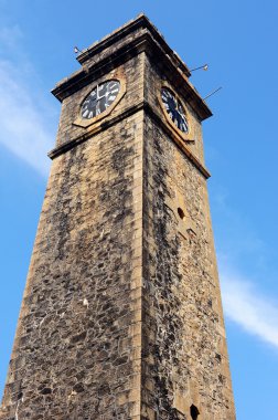 Mavi gökyüzü karşı tarihi Saat Kulesi