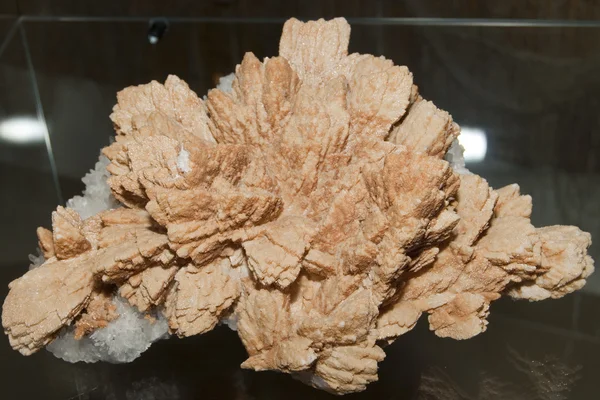 Quartz and Calcite Cluster — Stock Photo, Image