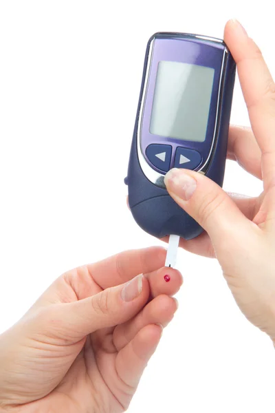 Cukrzycy pacjent pomiaru poziomu glukozy badanie krwi — Zdjęcie stockowe