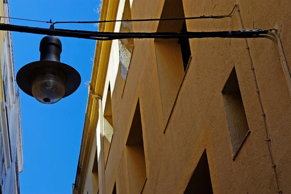 Typowym i światła ulicy lloret de Mar. Costa br — Zdjęcie stockowe