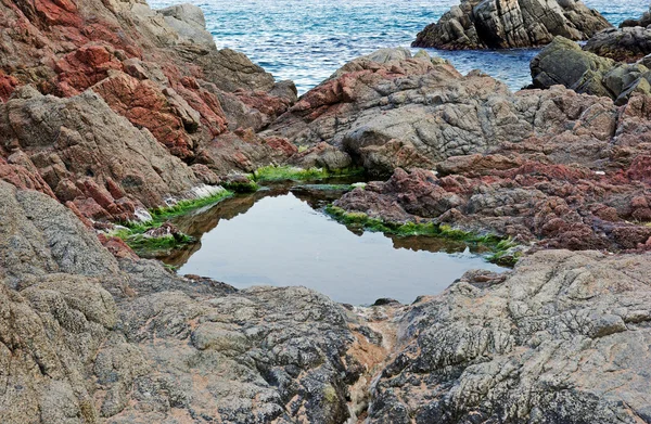 Rocks at the coastline. Mediterranean landscape. — Stock Photo, Image