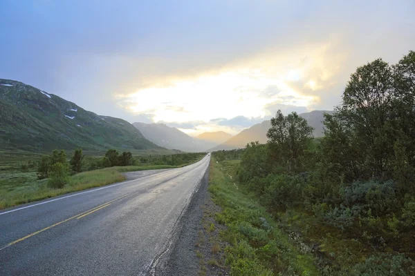 Road from Oslo to Bergen. Norway, scandinavian Europe. — Stock Photo, Image