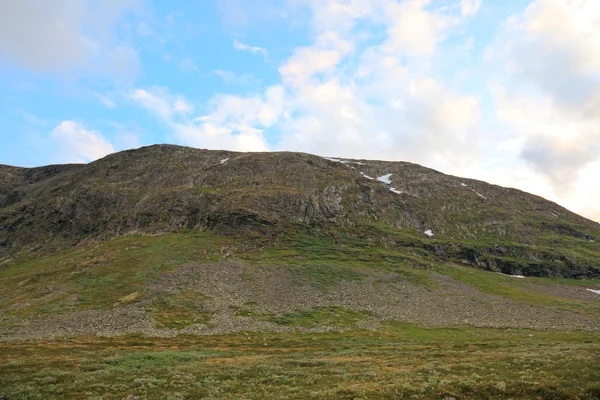 Vuoristomaisema Norjassa. Skandinavian maat . — kuvapankkivalokuva