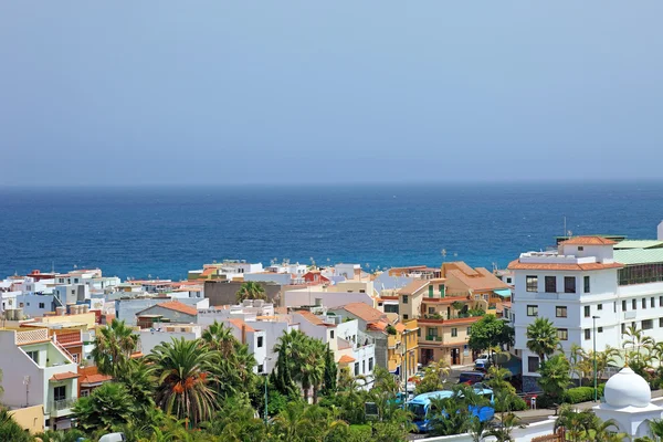 Spaanse architectuur, zeegezicht van tenerife, Canarische eilanden. — Stockfoto