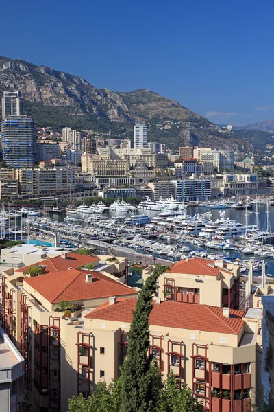 Paisaje urbano del Principado de Mónaco, Costa Azul, Europa . — Foto de Stock