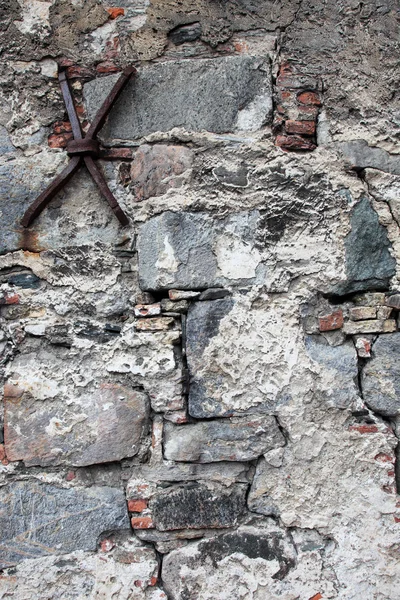 Sehr alte beschädigte Mauer mit Rissen. gut als strukturierter Hintergrund. — Stockfoto