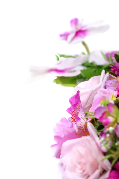 白と紫の蘭および装飾的な葉に隔離されたホワイト — ストック写真