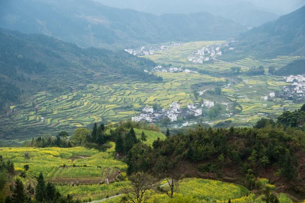 Сельский пейзаж Китая — стоковое фото