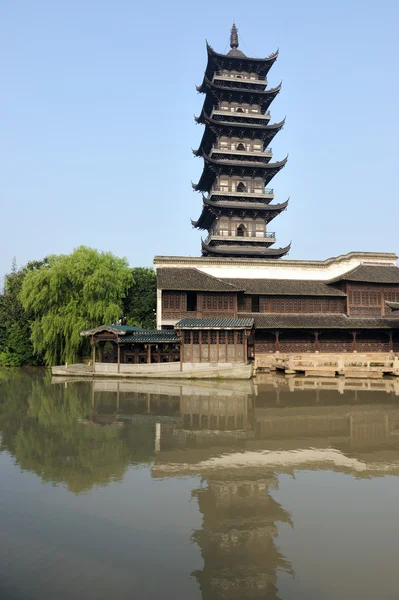 Chinese pagoda in Wuzhen town — Stock Photo, Image