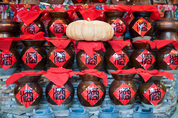 Банки для вина Китая
