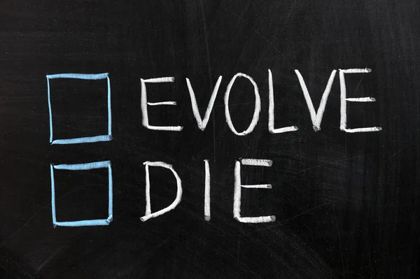 Evolucionar o morir — Foto de Stock