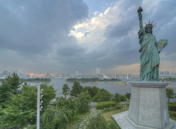 Tokio jest Statua wolności — Zdjęcie stockowe