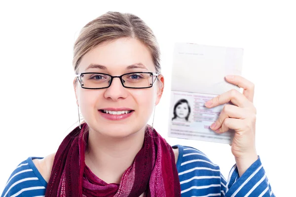 Mujer viajera turista feliz con pasaporte —  Fotos de Stock