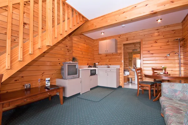 Lodge appartamento dettaglio interno in legno — Foto Stock