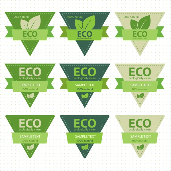 Etiquetas ecológicas triangulares. Vetor —  Vetores de Stock